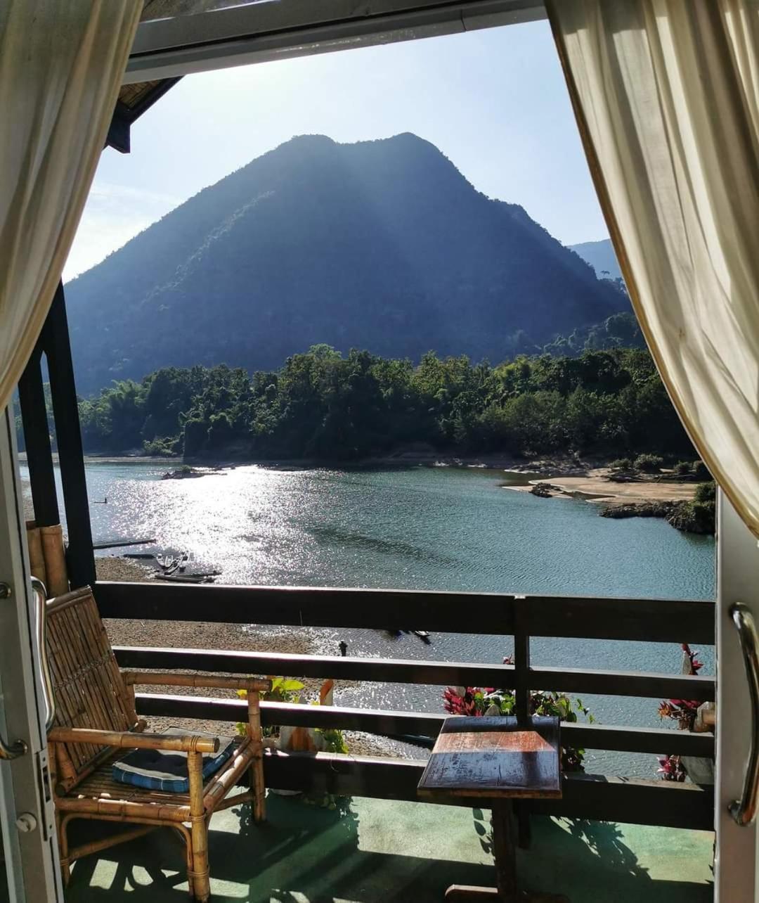 Ning Ning Guesthouse Muang Ngoi Bagian luar foto