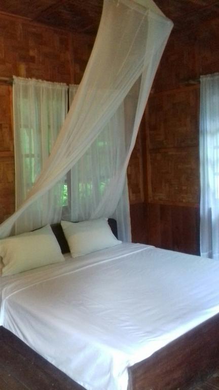 Ning Ning Guesthouse Muang Ngoi Bagian luar foto